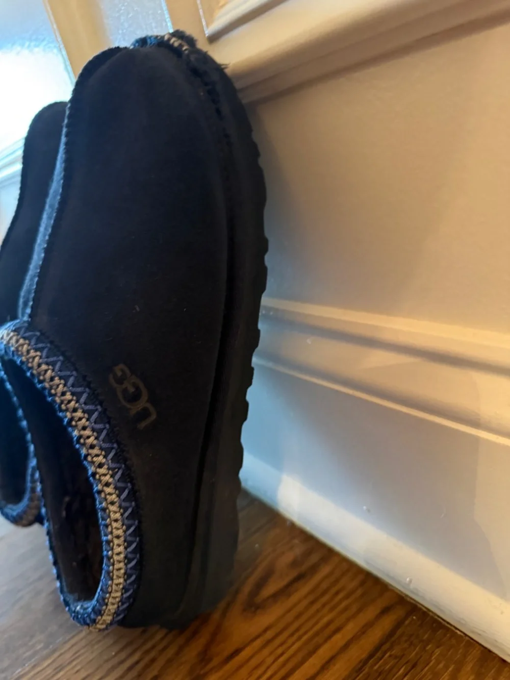 Men’s UGG Slippers – Size 7 – $35